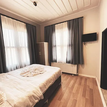 Piya Boutique Vandrerhjem *