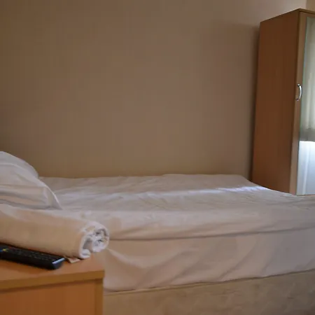 Piya Boutique Hostel *